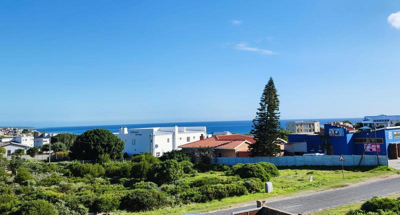 4 Bedroom Property for Sale in De Kelders Western Cape